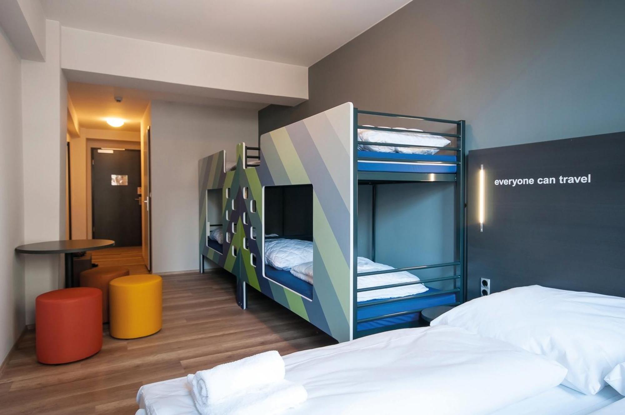 A&O Bremen Hauptbahnhof Hotel ภายนอก รูปภาพ