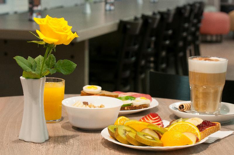 A&O Bremen Hauptbahnhof Hotel ภายนอก รูปภาพ