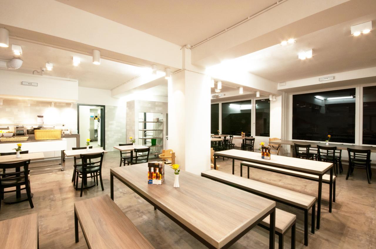 A&O Bremen Hauptbahnhof Hotel ภายนอก รูปภาพ